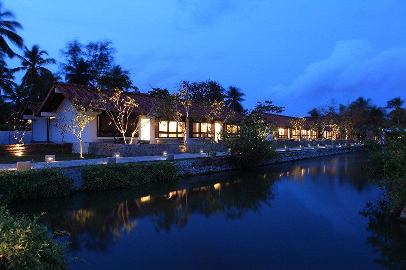 Jetwing Lagoon Wellness, A Luxury Reserve - Adults Only Негомбо Экстерьер фото