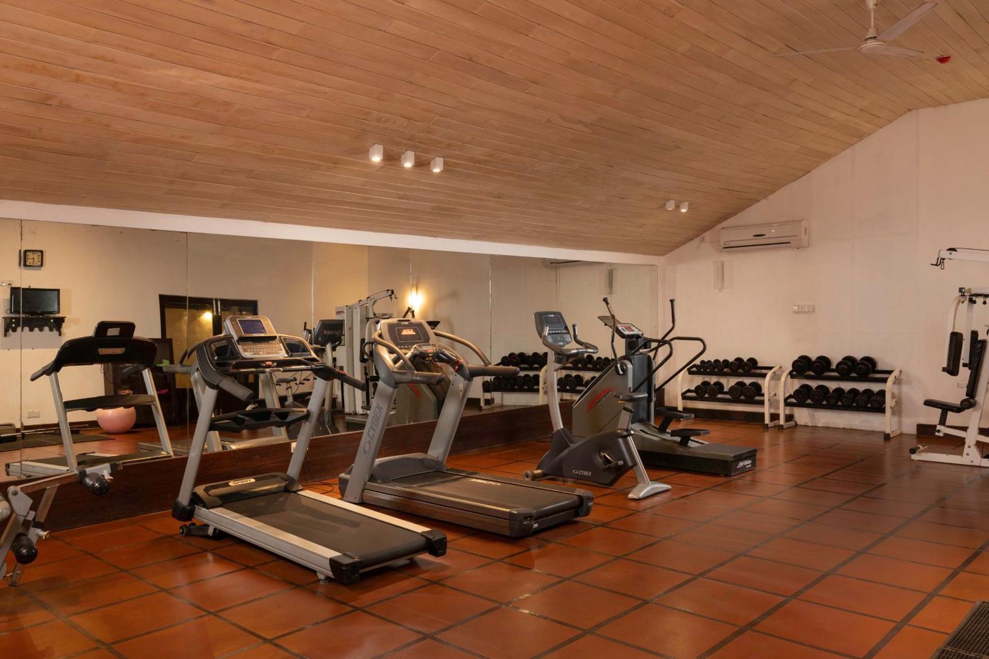 Jetwing Lagoon Wellness, A Luxury Reserve - Adults Only Негомбо Экстерьер фото