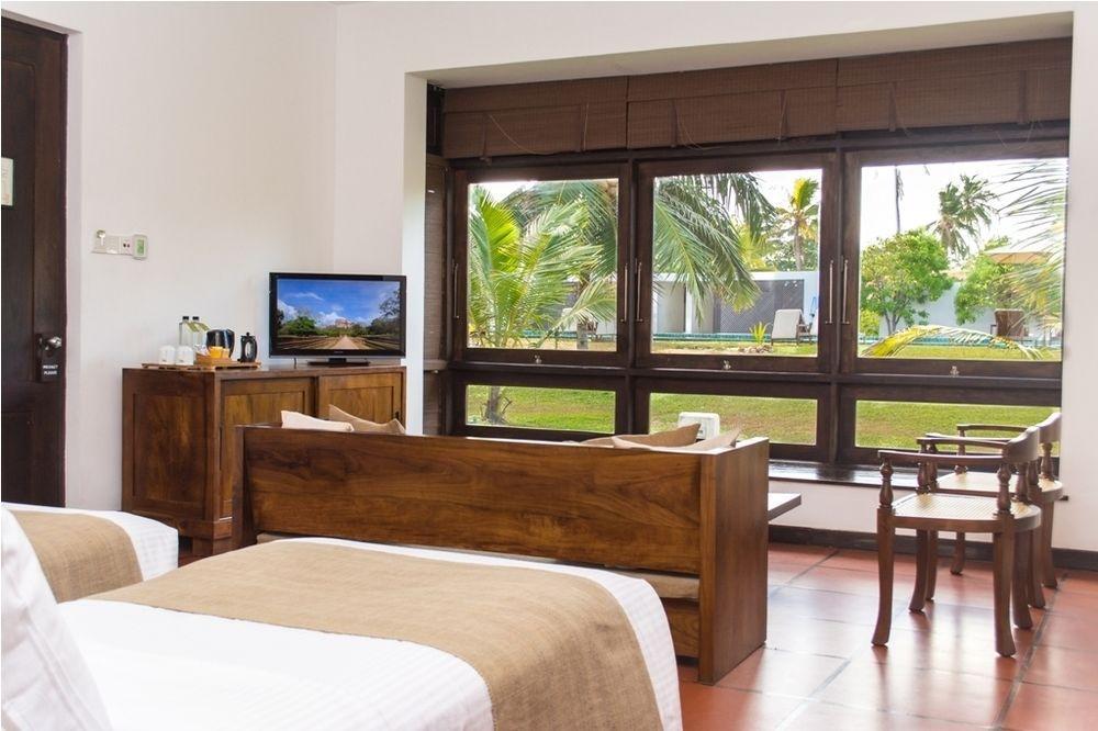 Jetwing Lagoon Wellness, A Luxury Reserve - Adults Only Негомбо Экстерьер фото